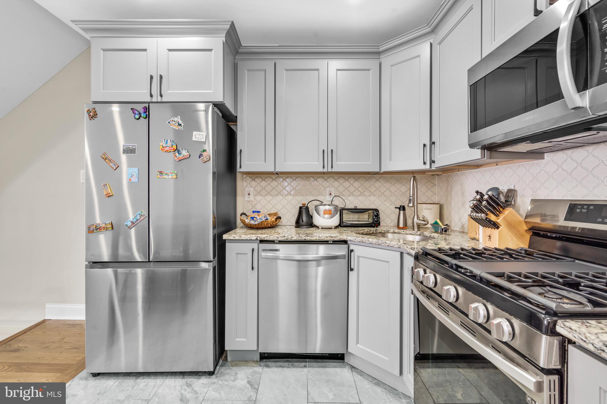 WHITMAN - Residential