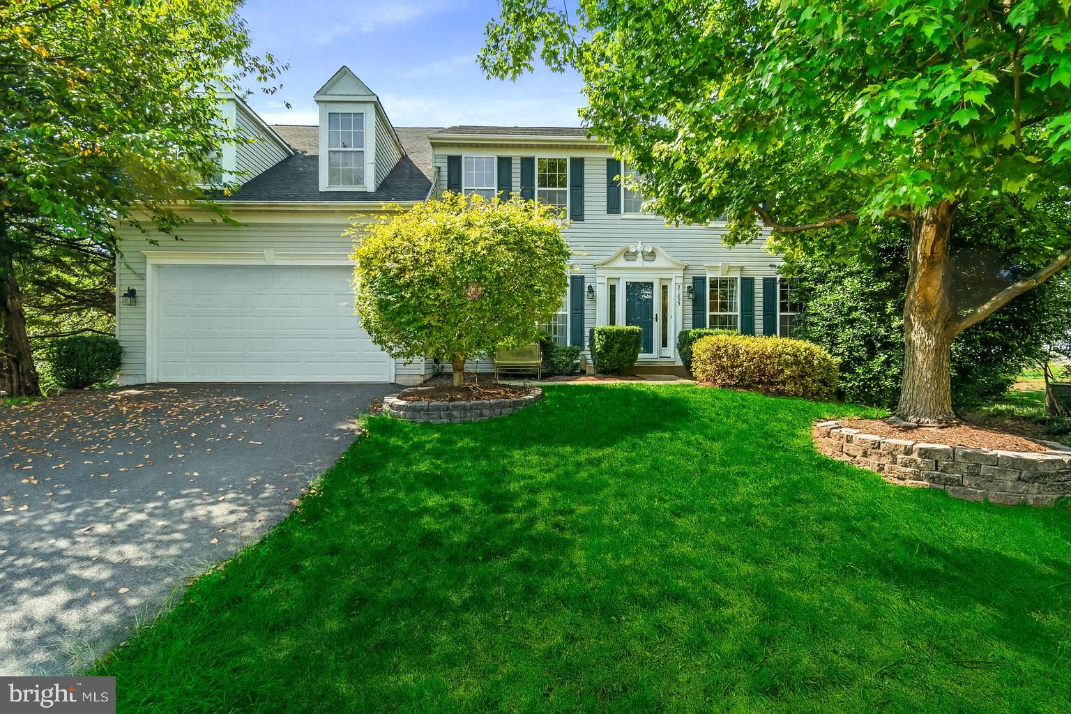 ASHBURN VILLAGE - Residential Lease