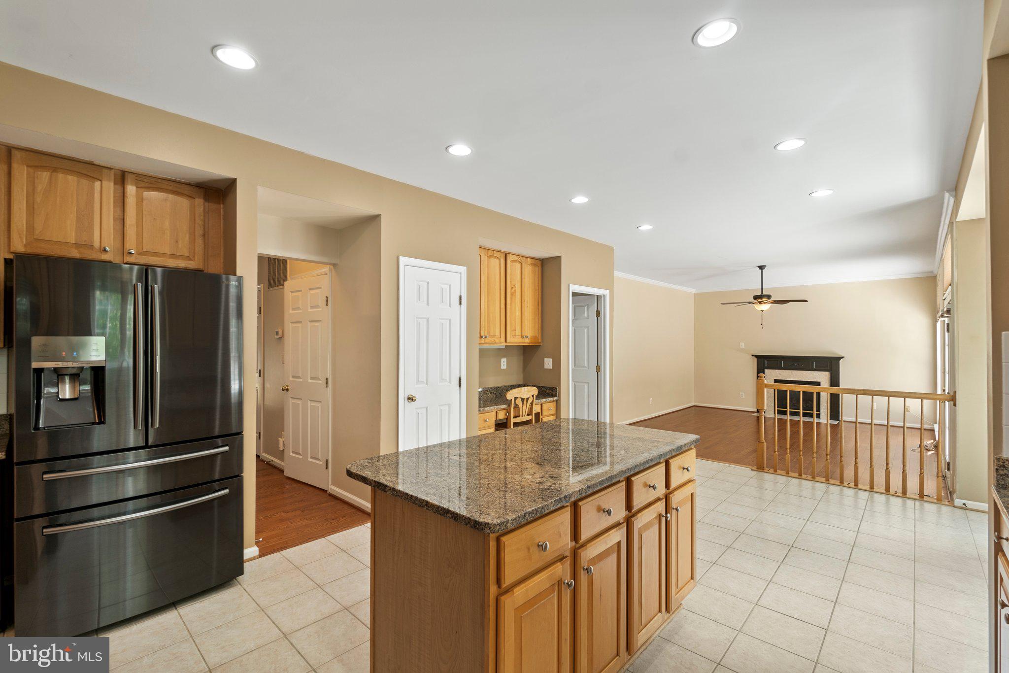 ASHBURN VILLAGE - Residential Lease