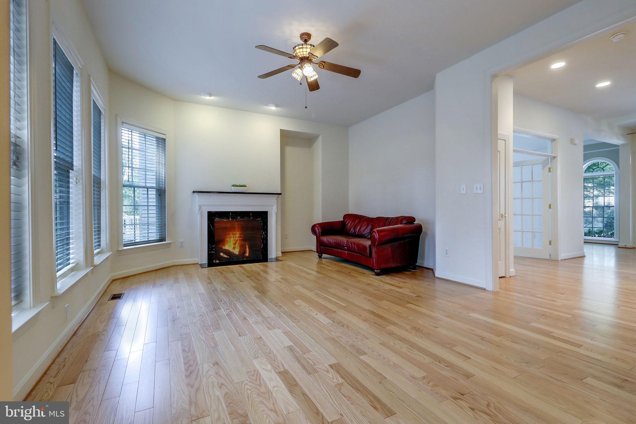 ROSE HILL - Residential