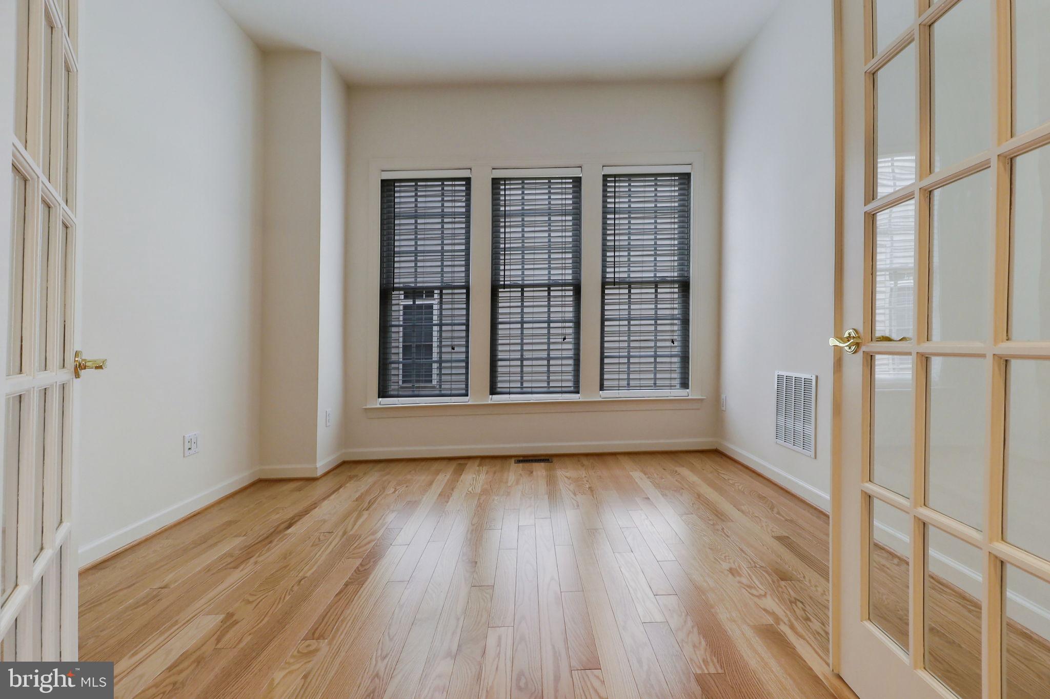 ROSE HILL - Residential