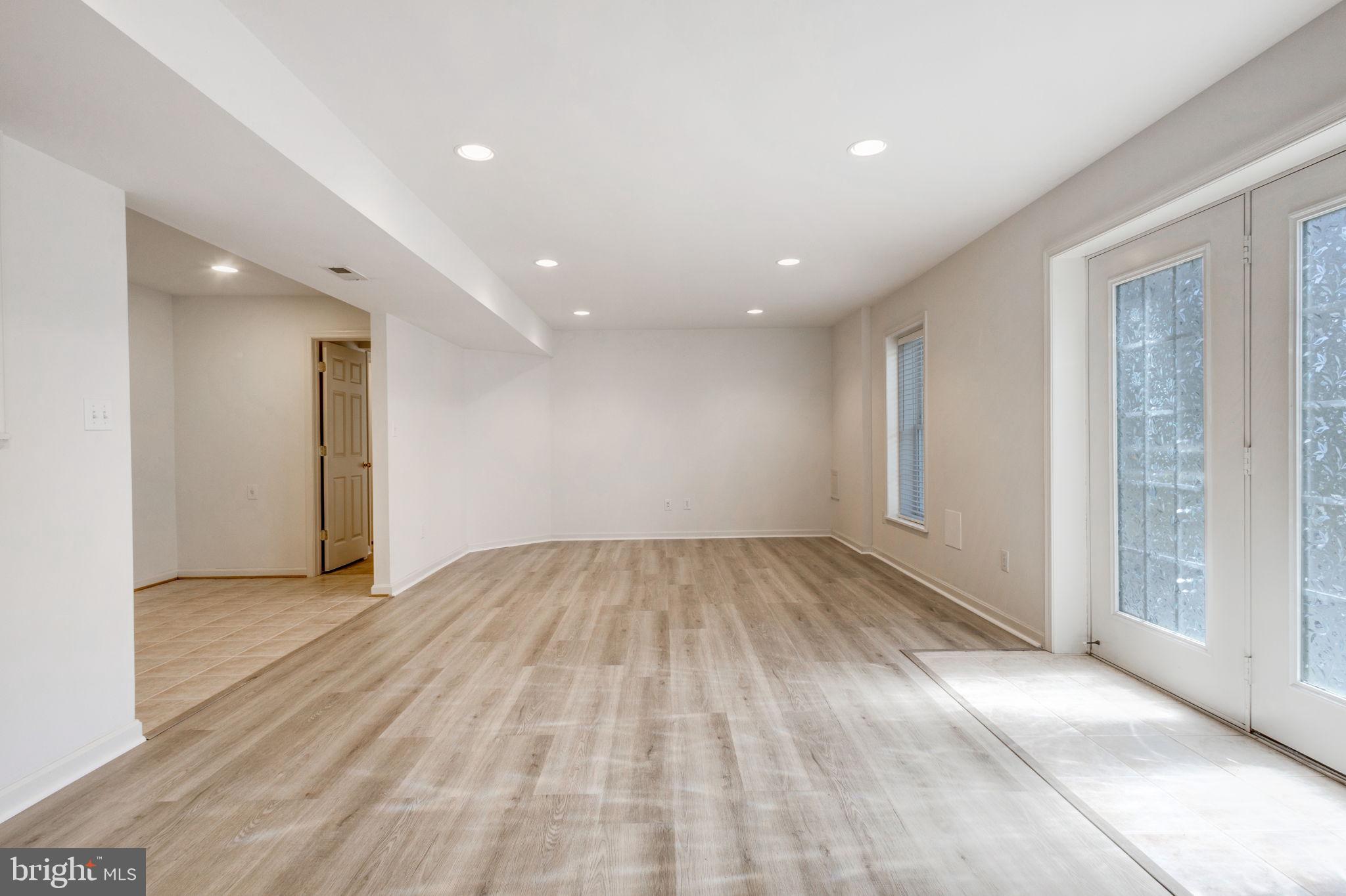 ROSE HILL - Residential