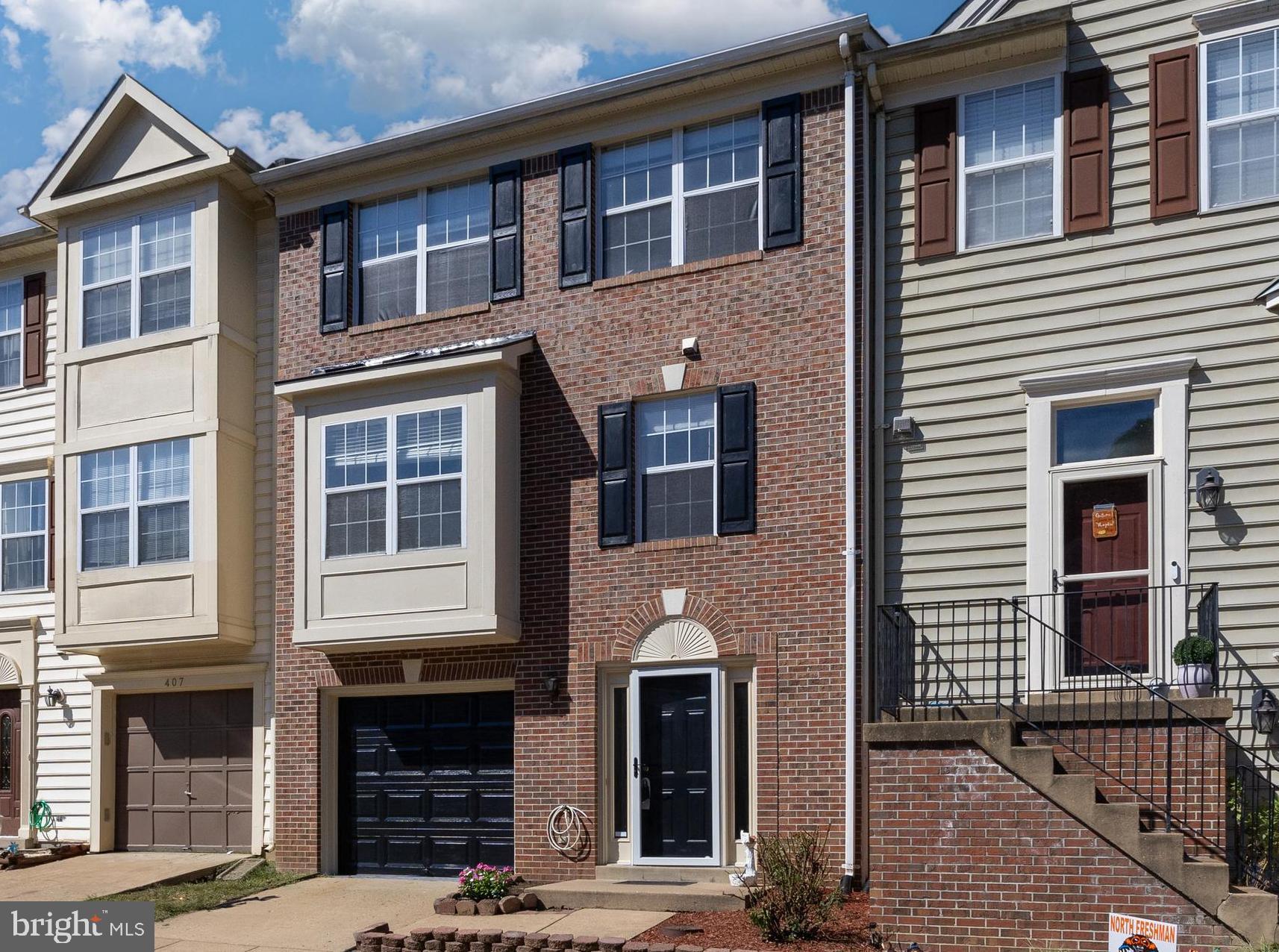 409 WATERS COVE COURT