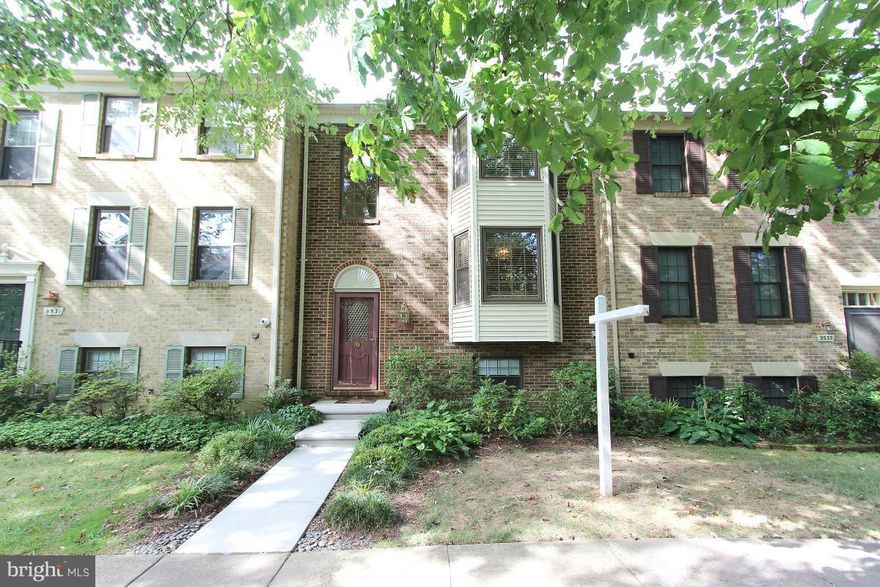 Gorgeous TH w/significant upgrades! NEW HVAC, NEW wtr htr, NEW deck ALL replaced July 2016! This well-appointed home has mstr ste, sep din rm, powder rm on main, 42 in cabinets in kitch, & spacious LR which leads to NEW deck in fenced rear yard. LL has large rec room, wood FP, rough-in plumbing, much storage. Roof 2013, 5 min drive to VRE, walk to White Oaks Elem & metro bus. L Braddock Secondary!