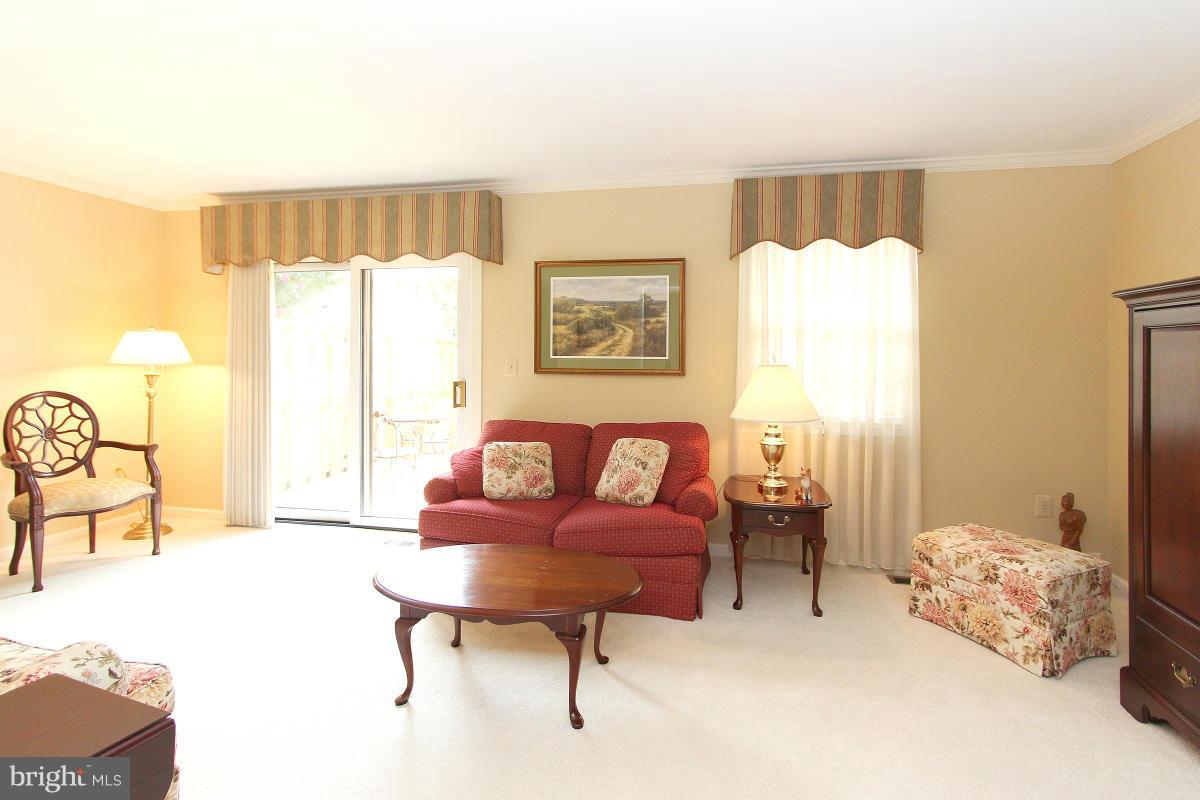 CARDINAL GLEN - Residential