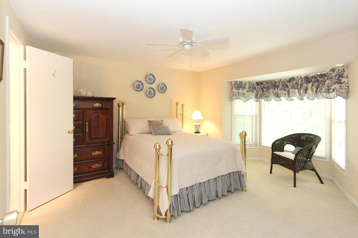 CARDINAL GLEN - Residential