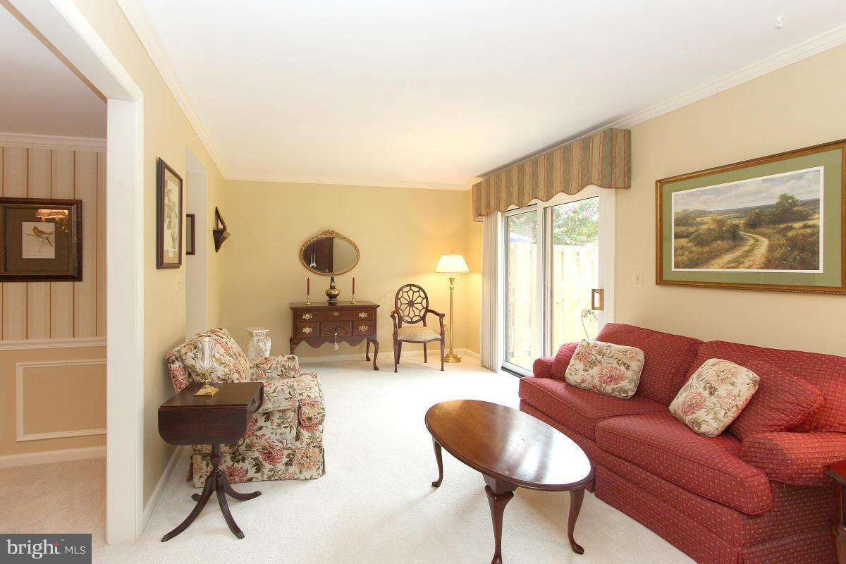 CARDINAL GLEN - Residential