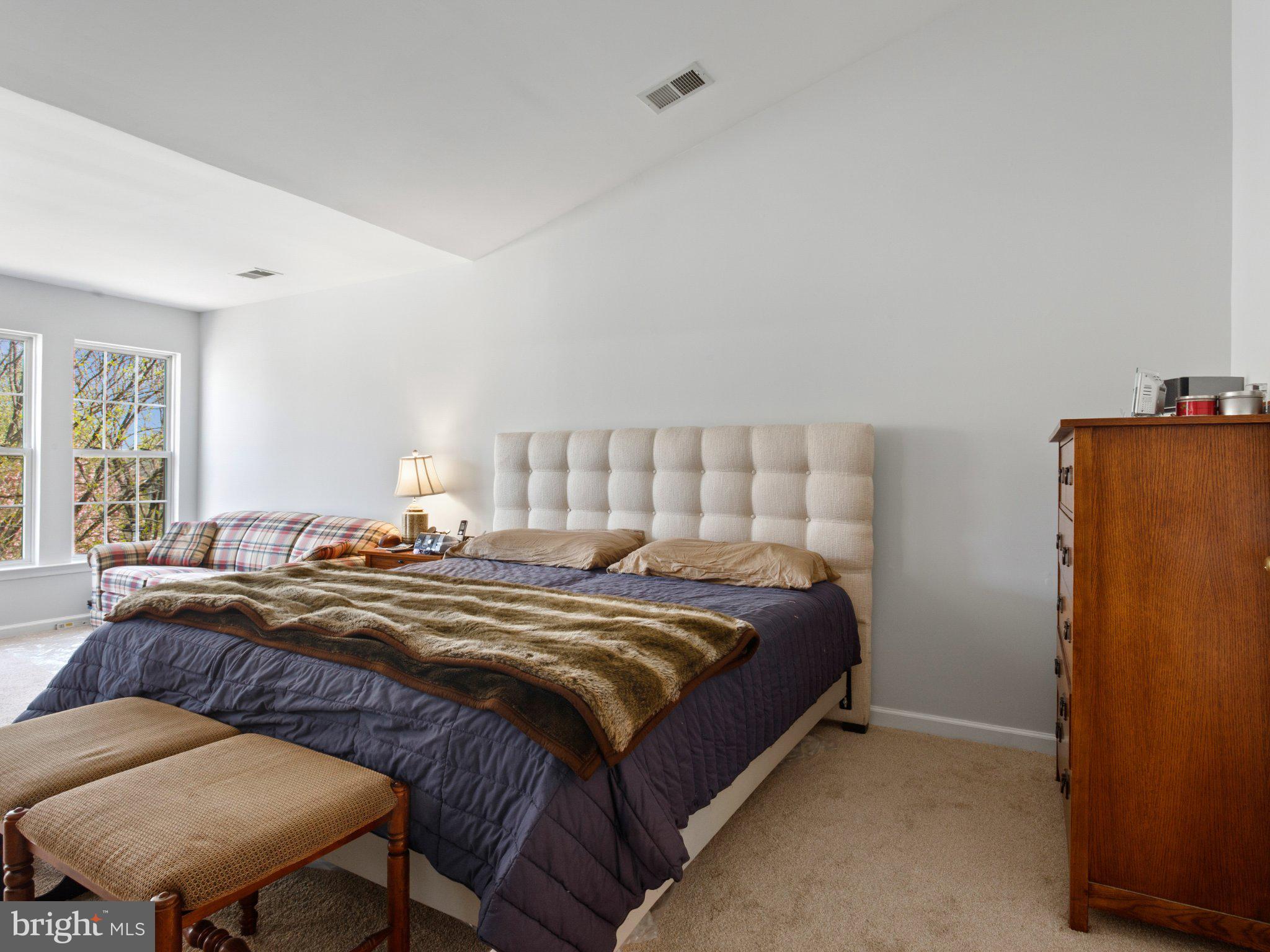 VISTA GARDENS - Residential