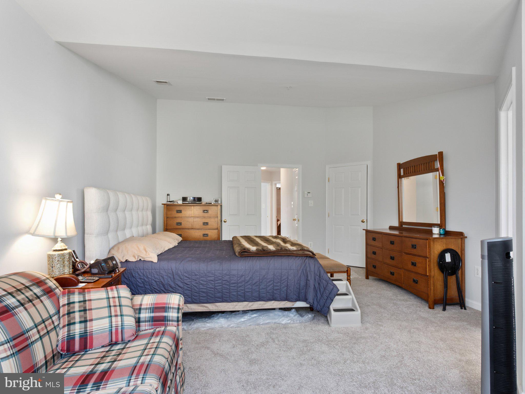 VISTA GARDENS - Residential