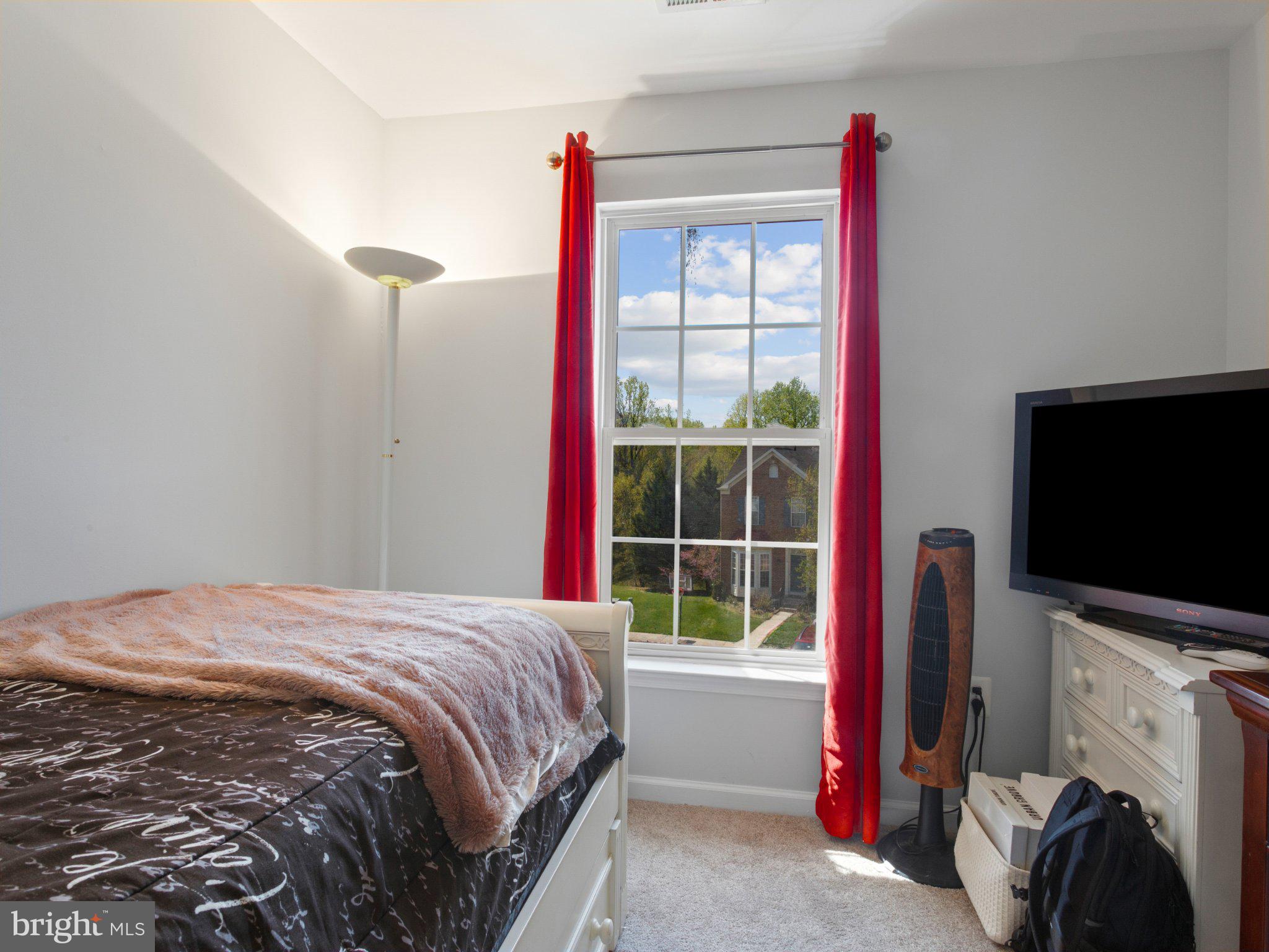 VISTA GARDENS - Residential