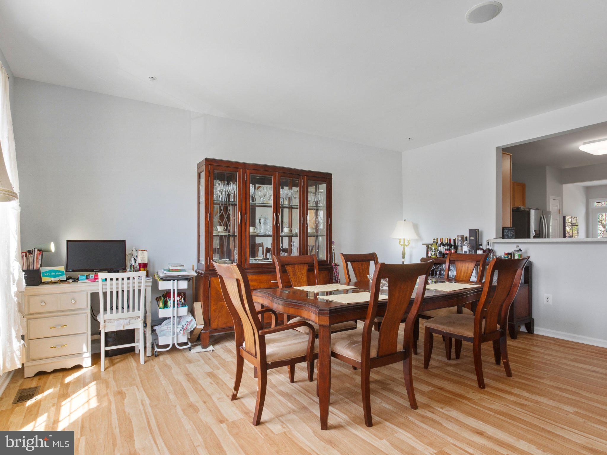 VISTA GARDENS - Residential