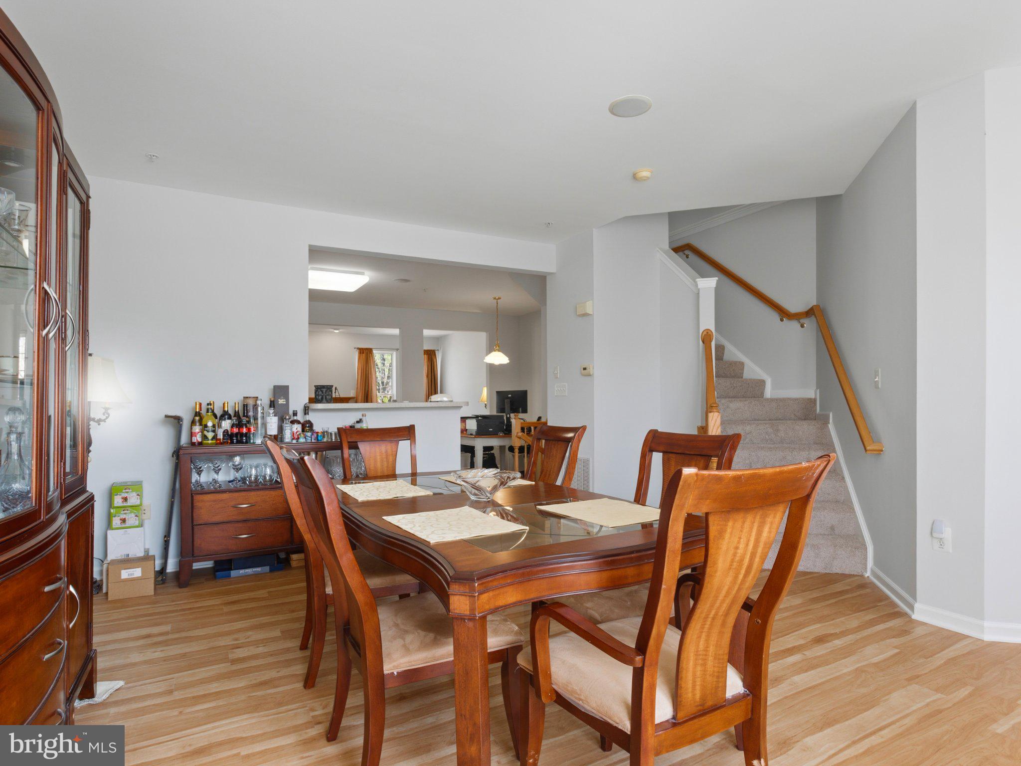 VISTA GARDENS - Residential