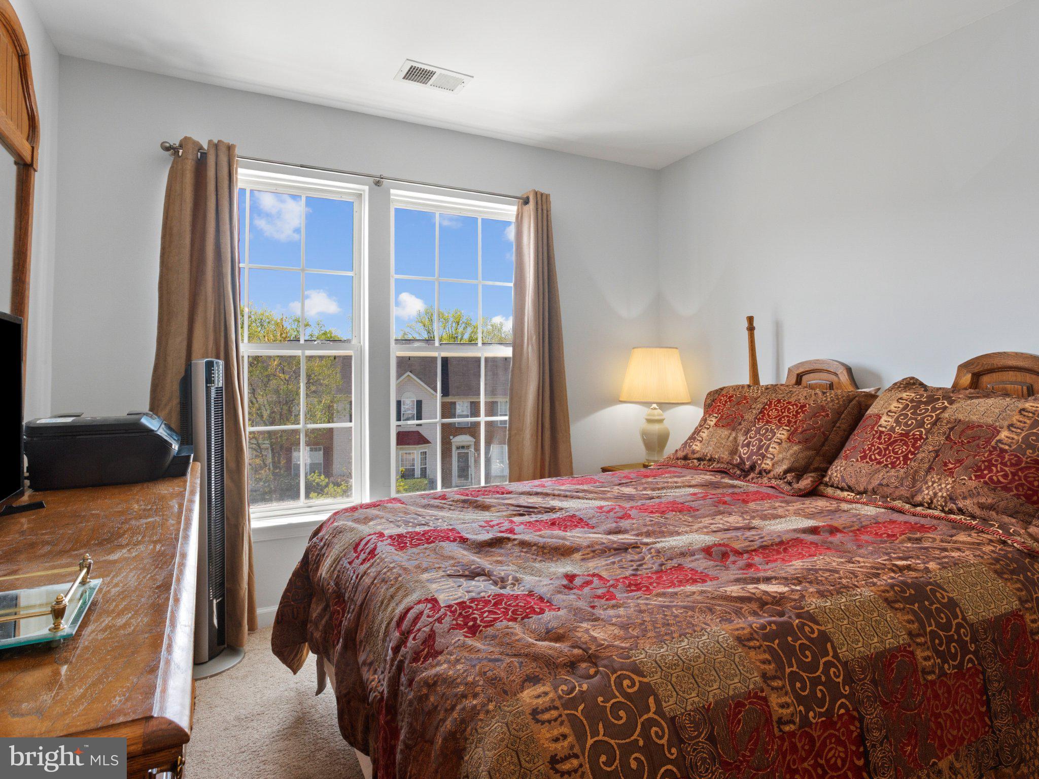 VISTA GARDENS - Residential