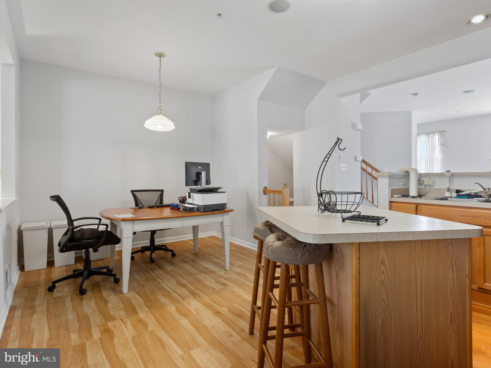 VISTA GARDENS - Residential