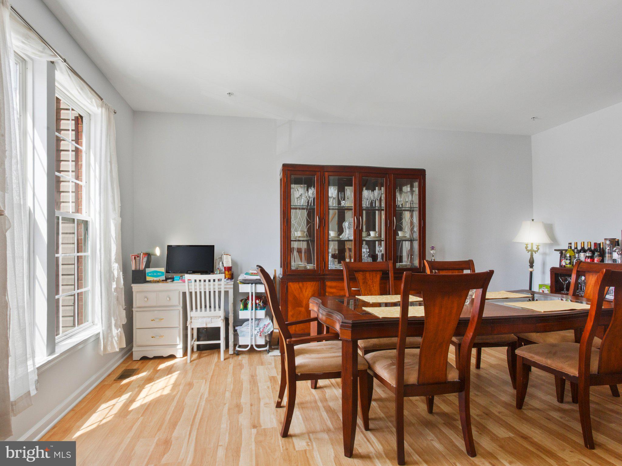 VISTA GARDENS - Residential