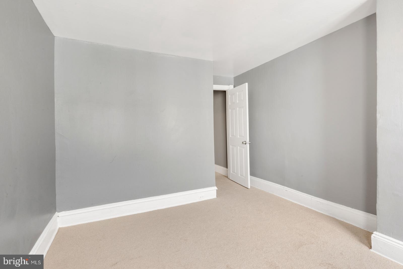 POINT BREEZE - Residential Lease