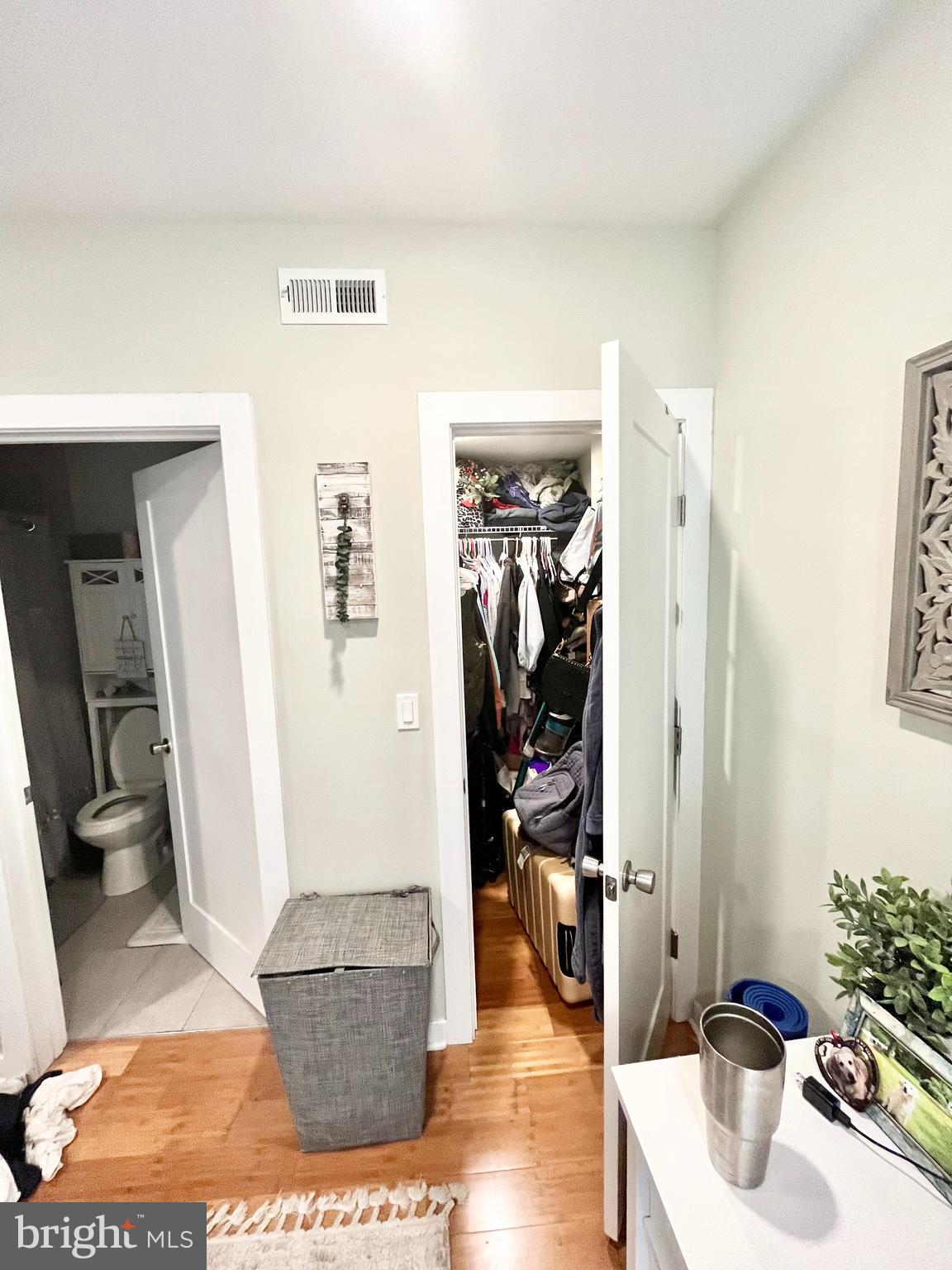 FAIRMOUNT - Residential Lease