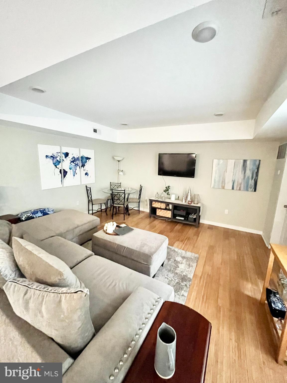 FAIRMOUNT - Residential Lease