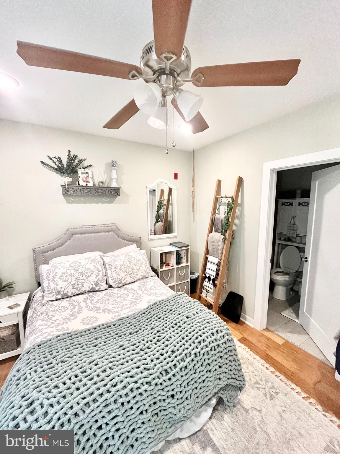 FAIRMOUNT - Residential Lease