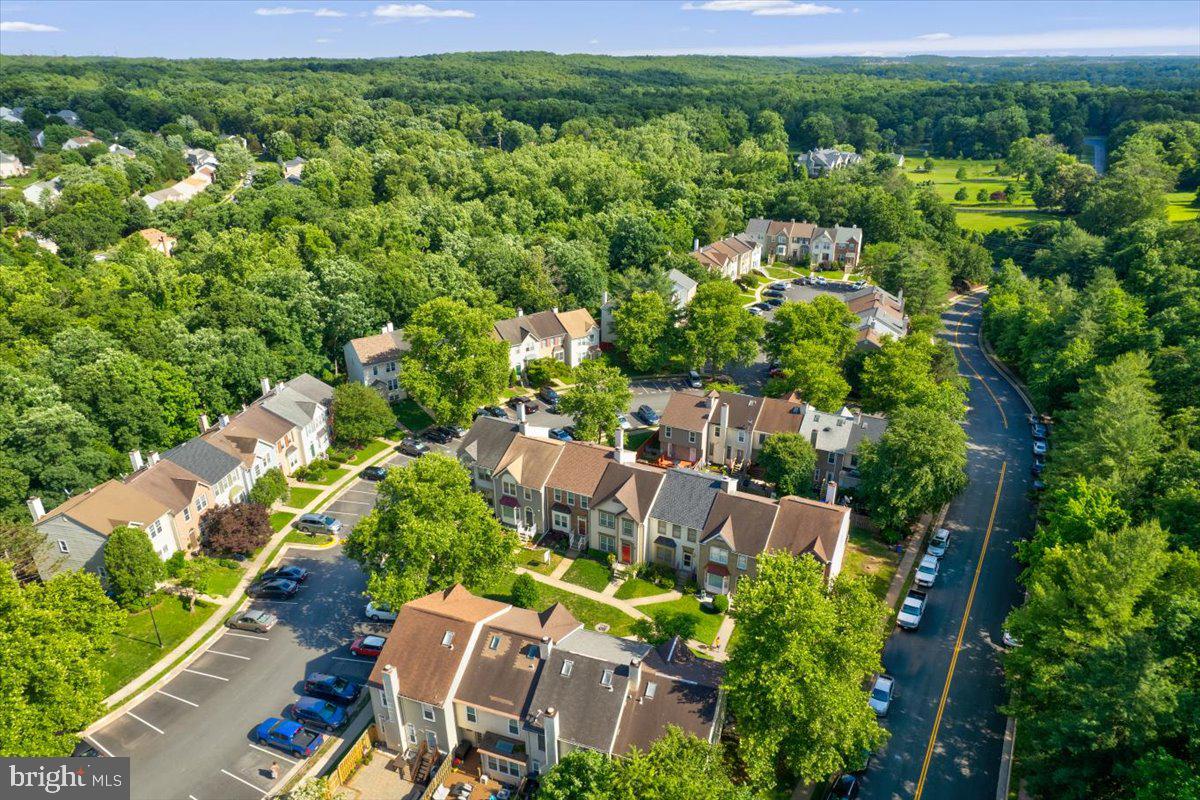 COMPTON VALLEY ESTATES - Residential