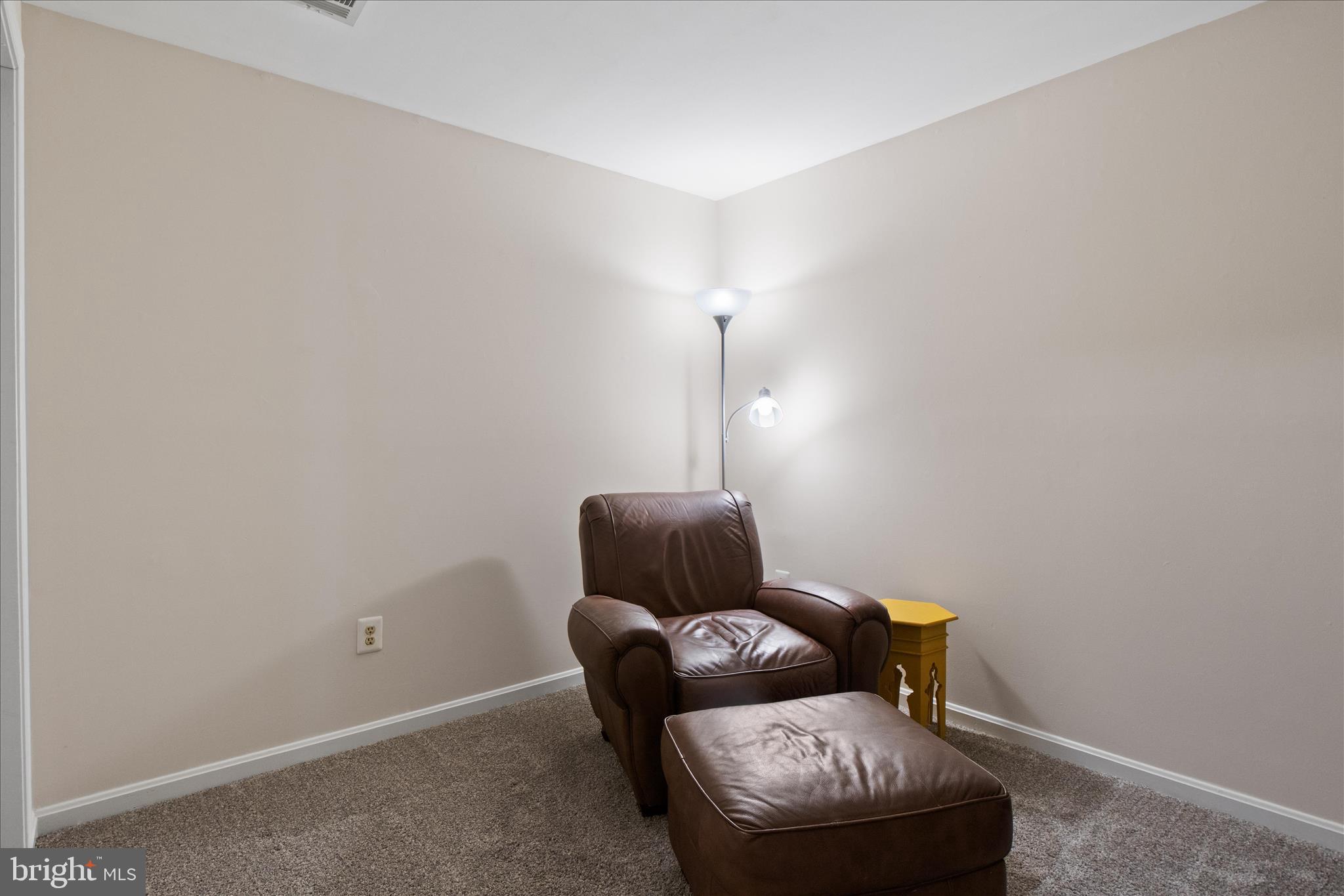 COMPTON VALLEY ESTATES - Residential