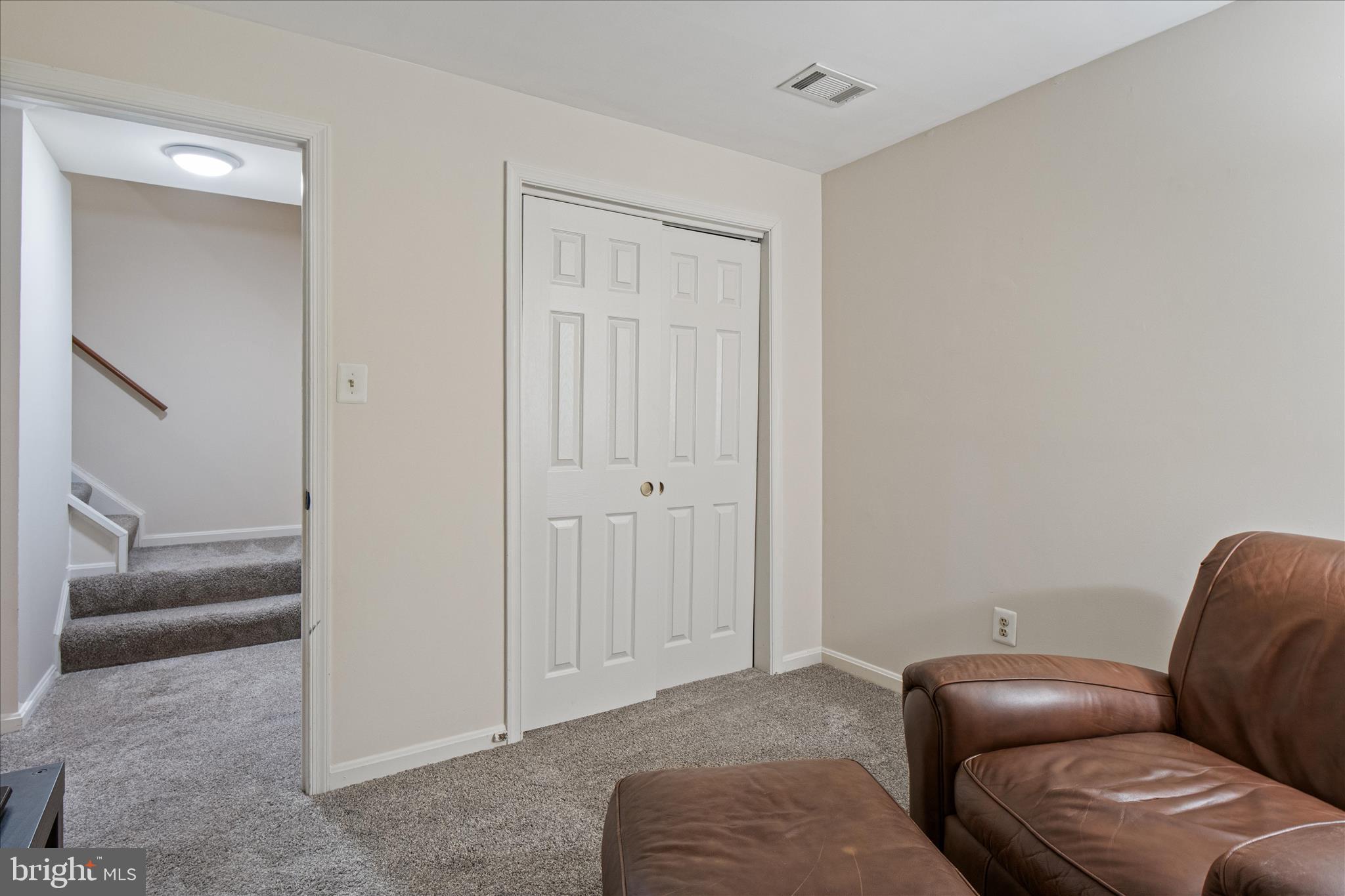 COMPTON VALLEY ESTATES - Residential