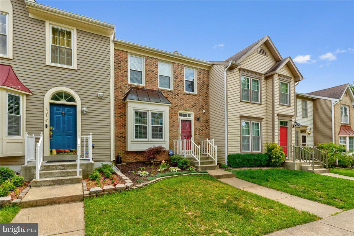 COMPTON VALLEY ESTATES - Residential