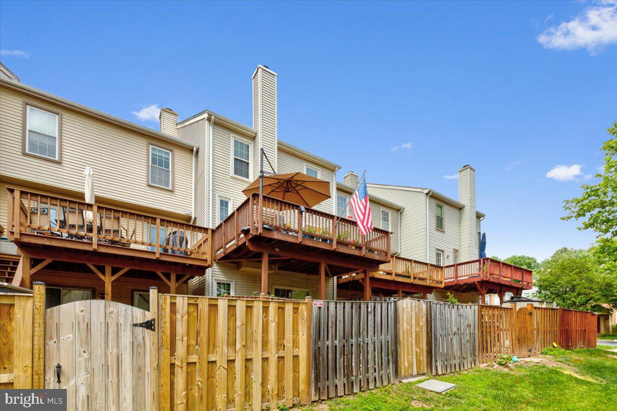 COMPTON VALLEY ESTATES - Residential