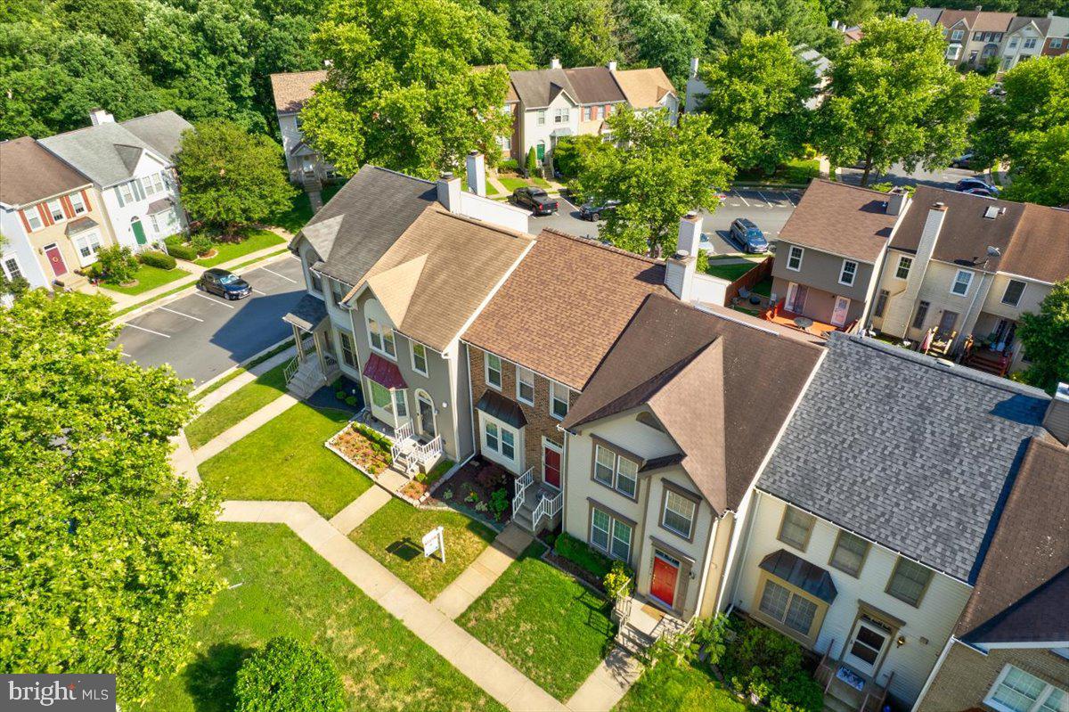 COMPTON VALLEY ESTATES - Residential