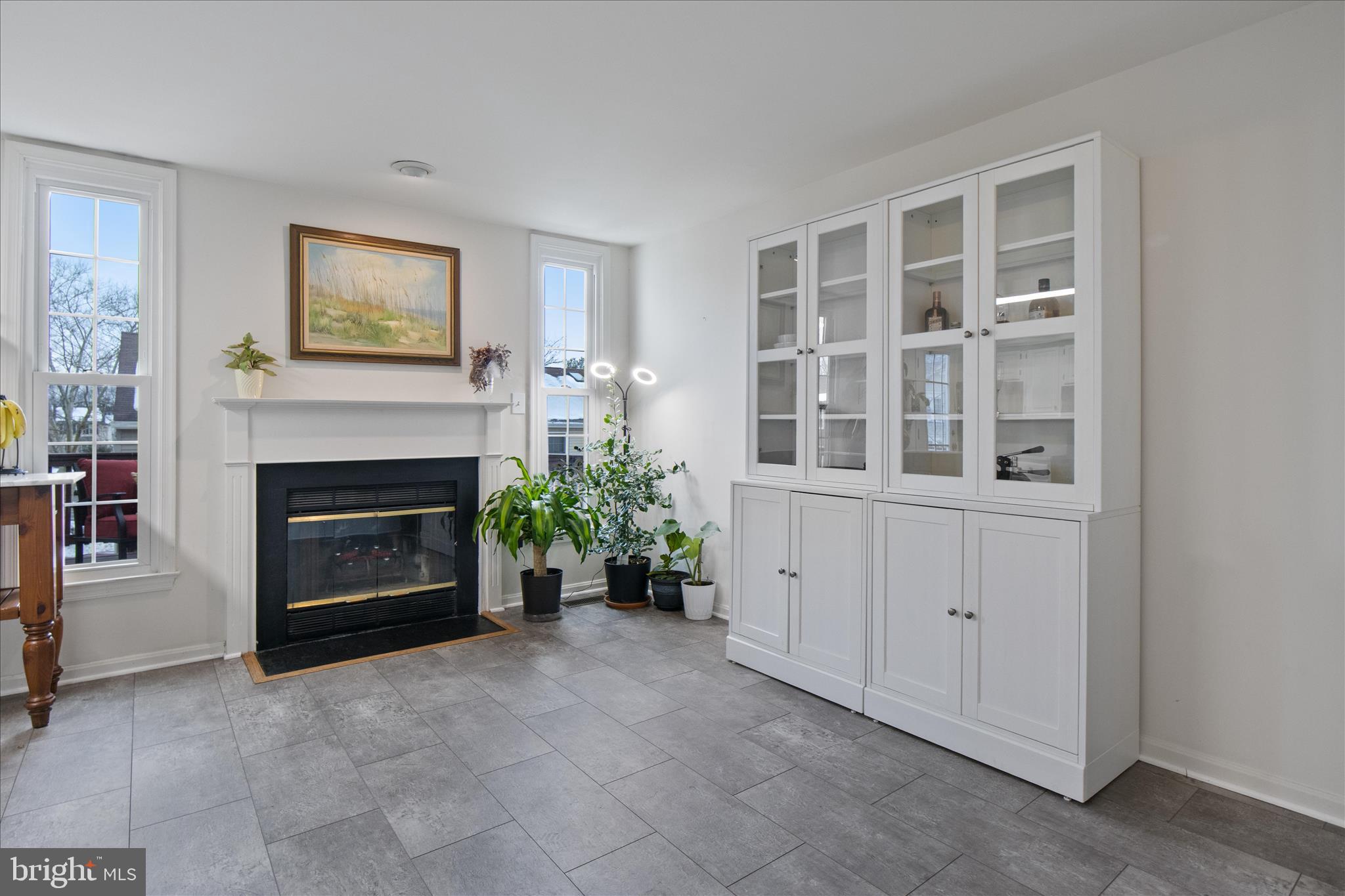 COMPTON VALLEY ESTATES - Residential