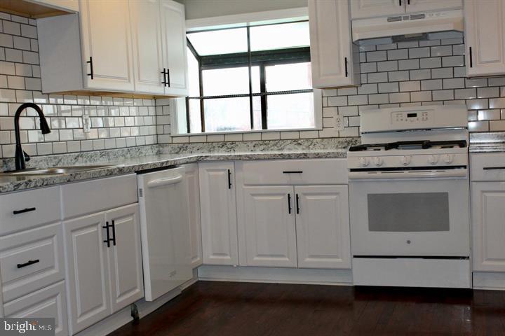 BROOKLYN - Residential