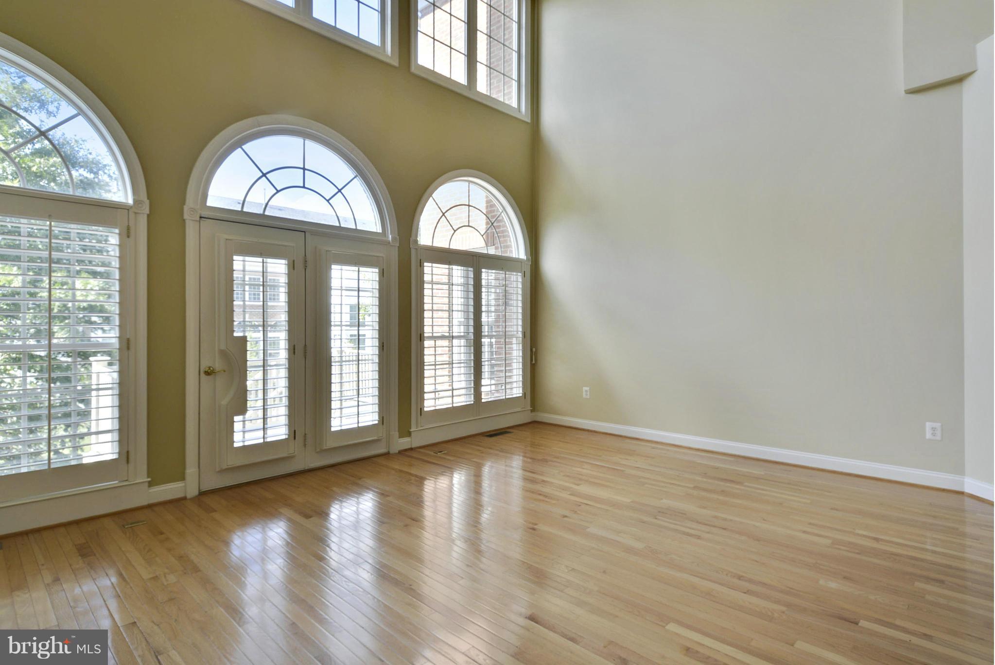 RUGBY ROAD - Residential