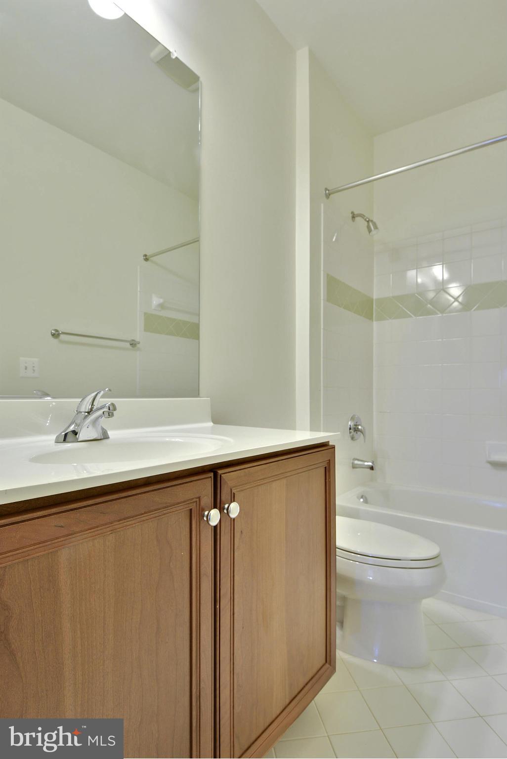 RUGBY ROAD - Residential