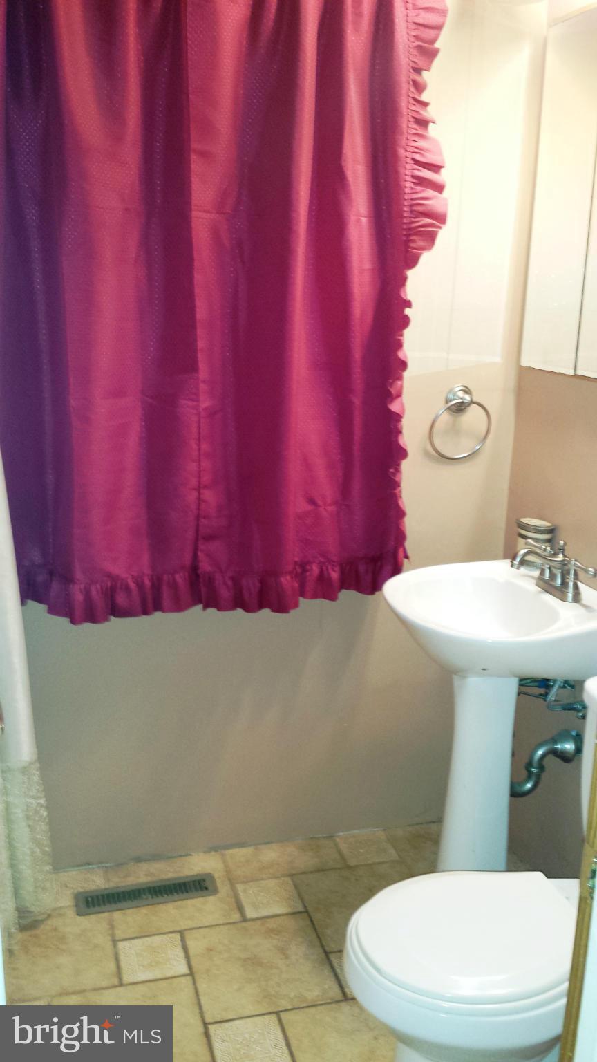 SOMERSET AT BELAIR - Residential