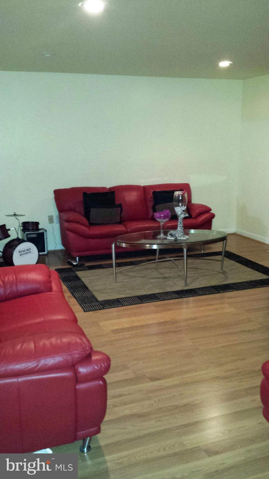 SOMERSET AT BELAIR - Residential