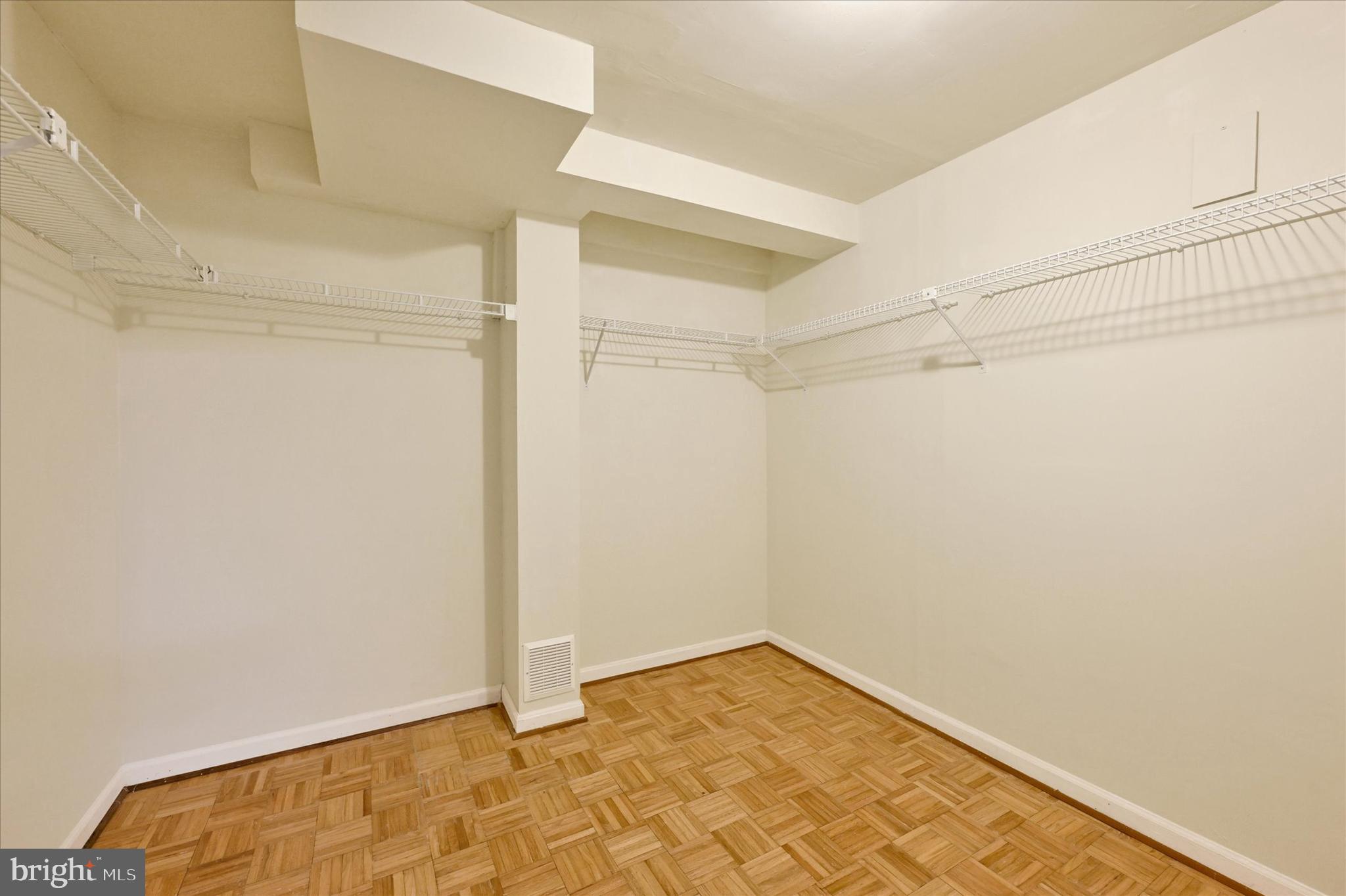 DUFIEF MILL - Residential