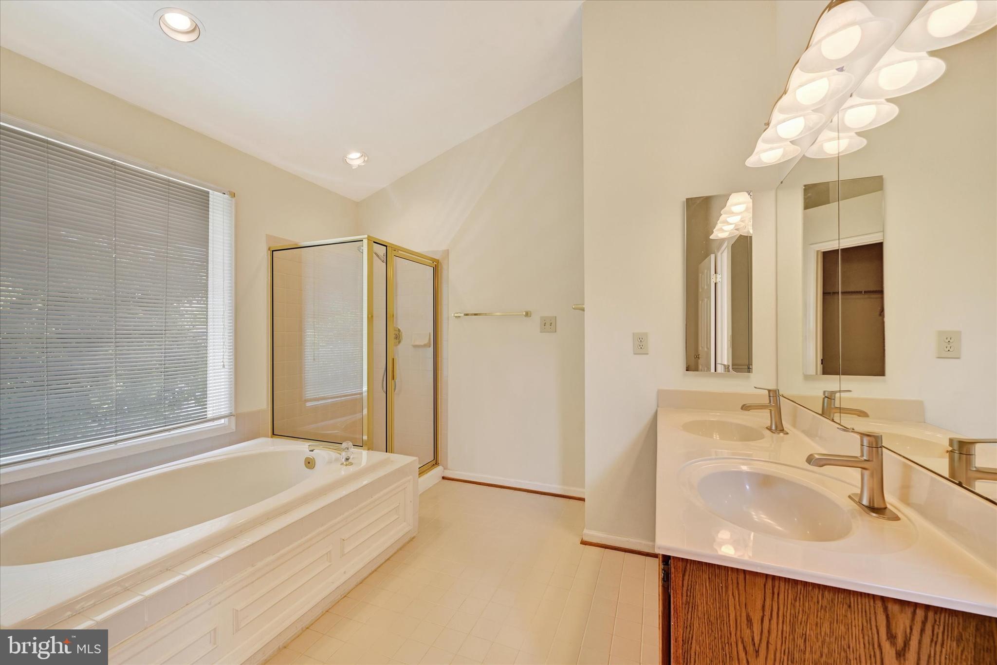 DUFIEF MILL - Residential