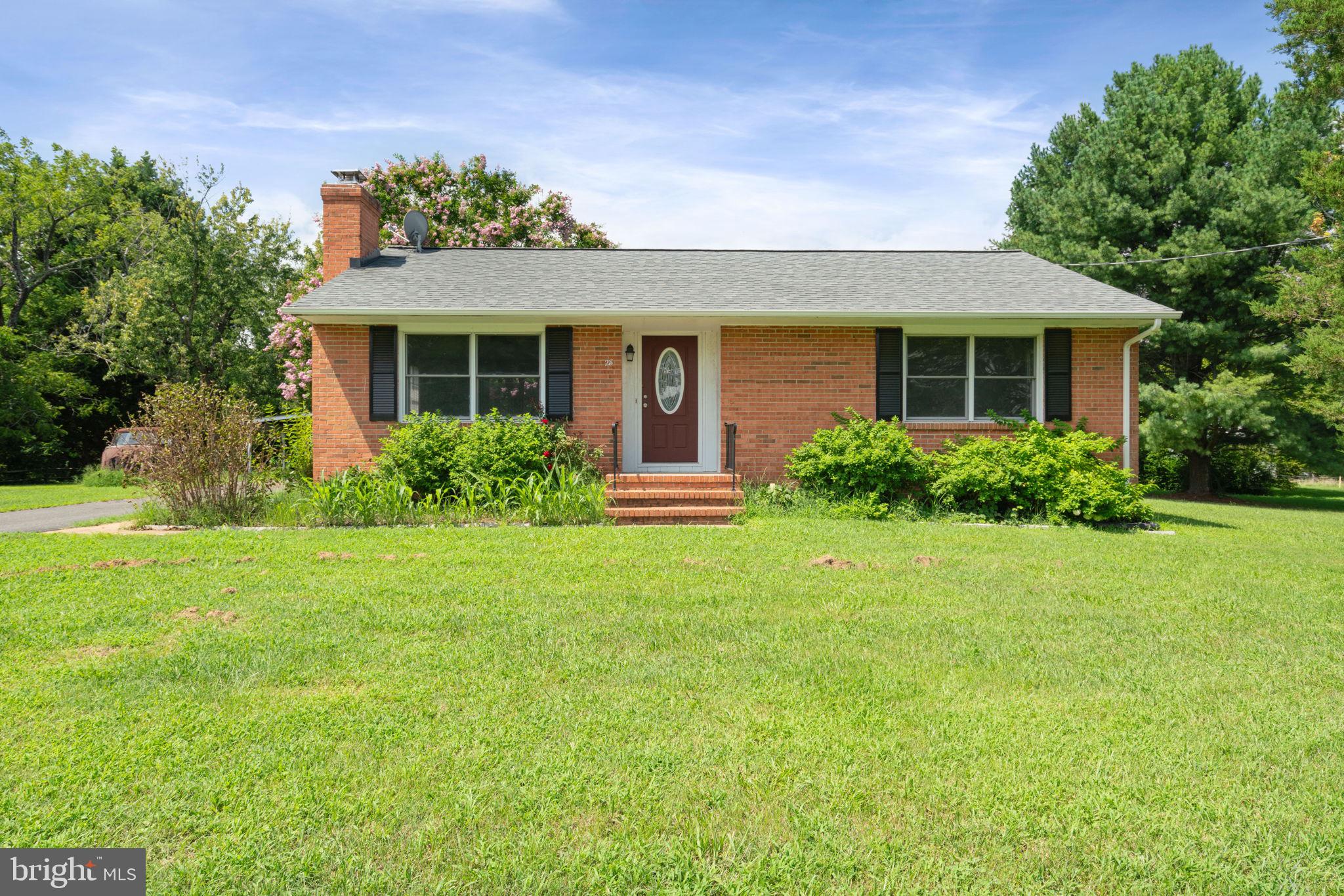 28 MANSE ROAD