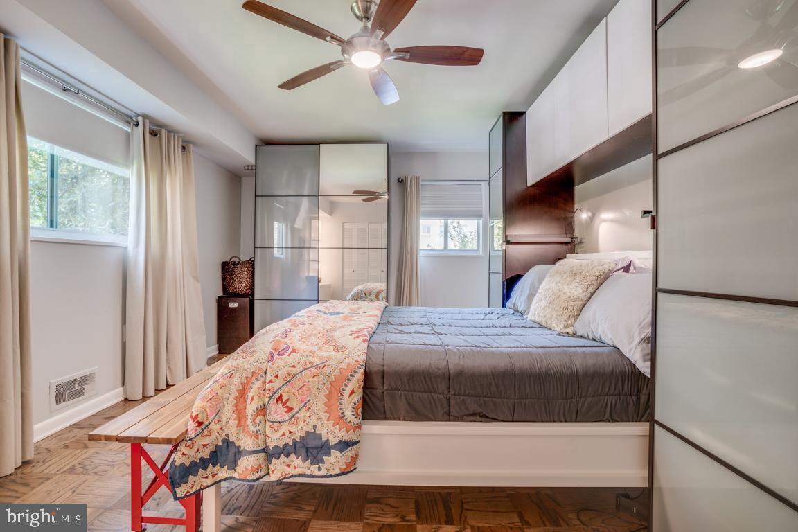 PARKSIDE CONDOMINIUMS - Residential Lease