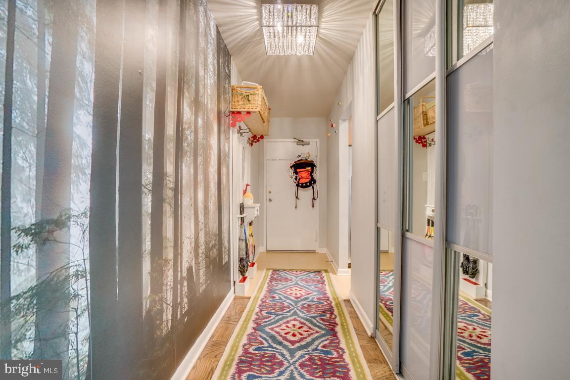 PARKSIDE CONDOMINIUMS - Residential Lease