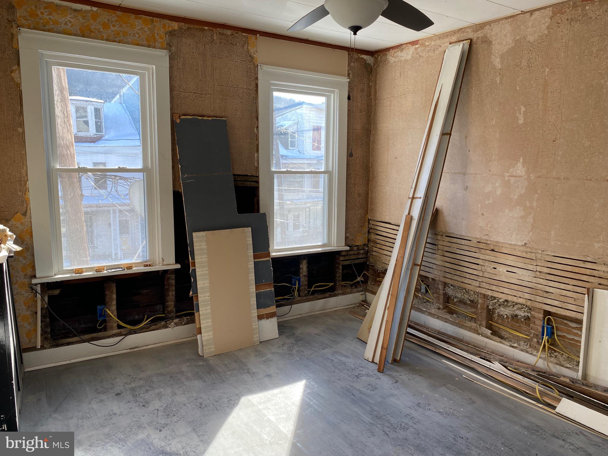 MAHANOY CITY - Residential