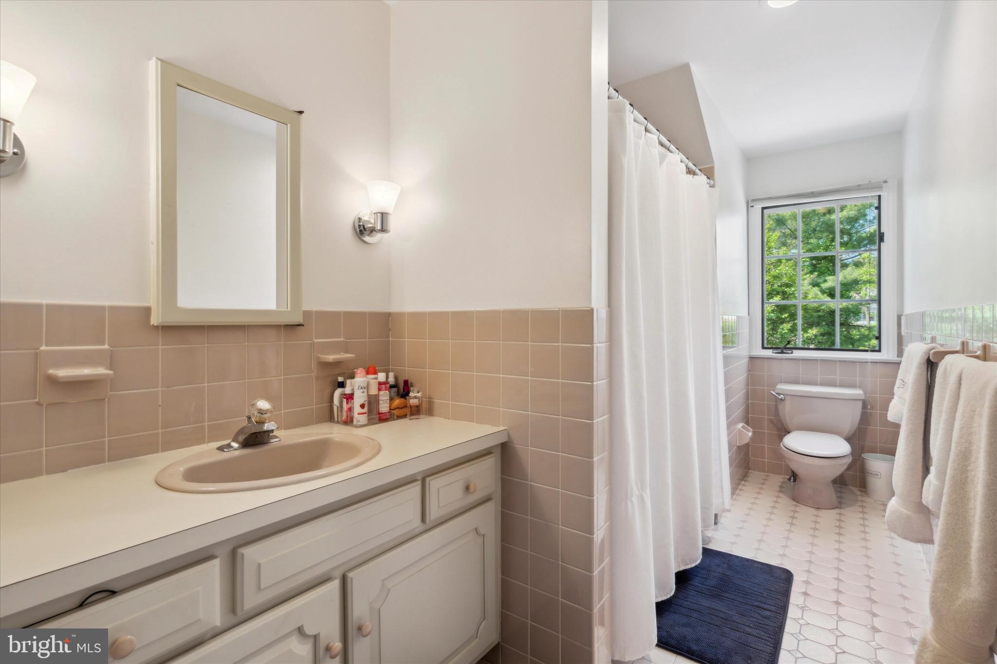 AVONWOOD - Residential