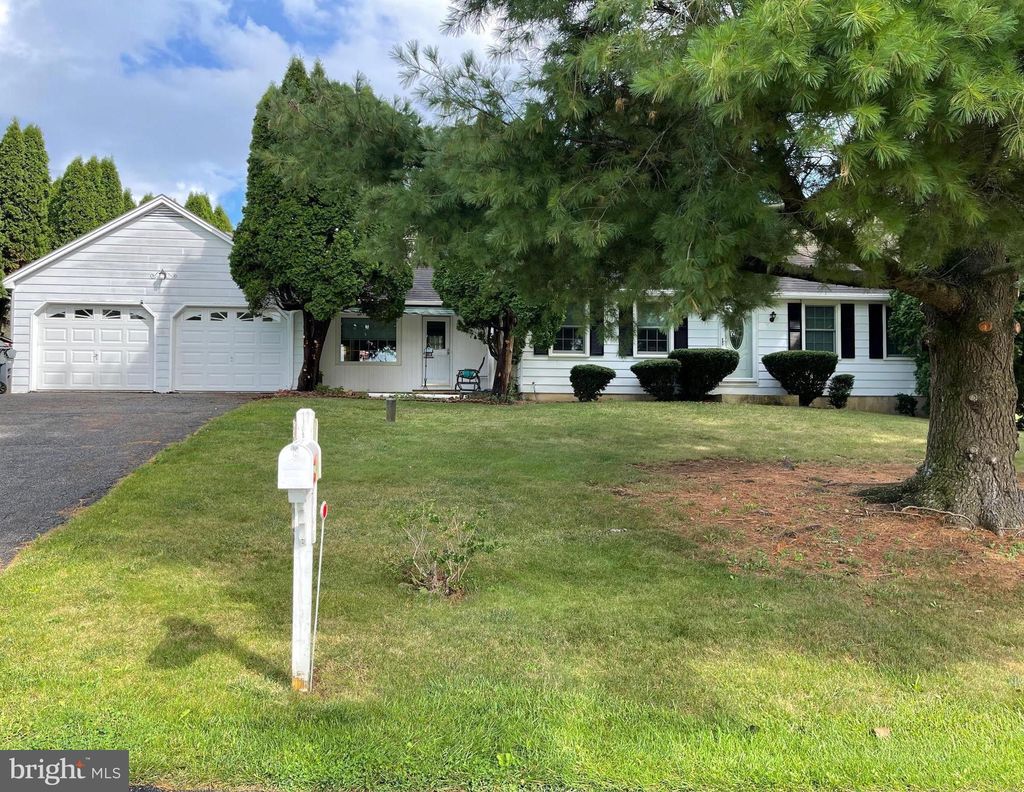 Photo of 39 Williams Run ROAD, Christiana, PA 17509 (MLS # PALA2040044)