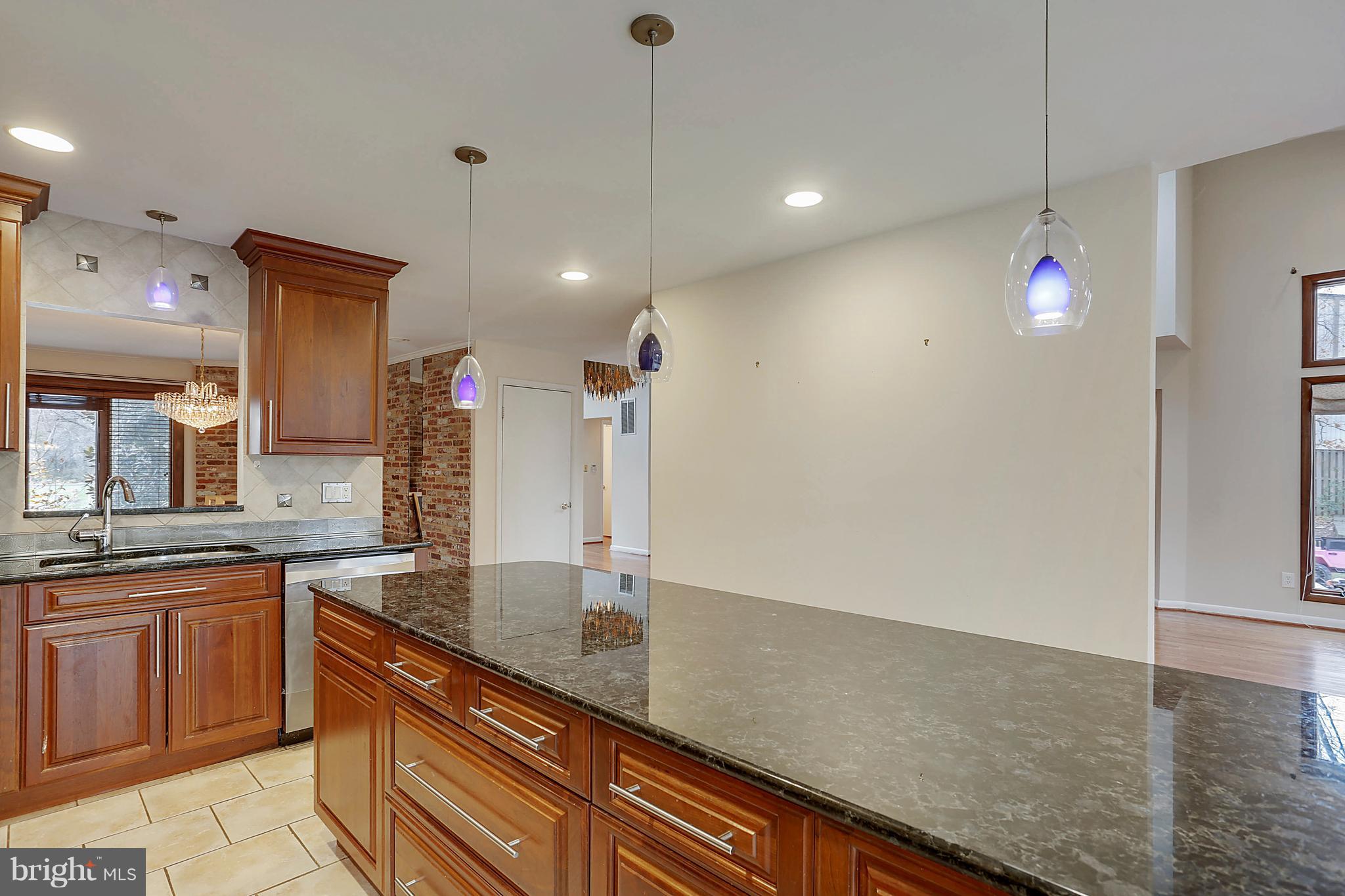 POTOMAC VILLAGE - Residential Lease