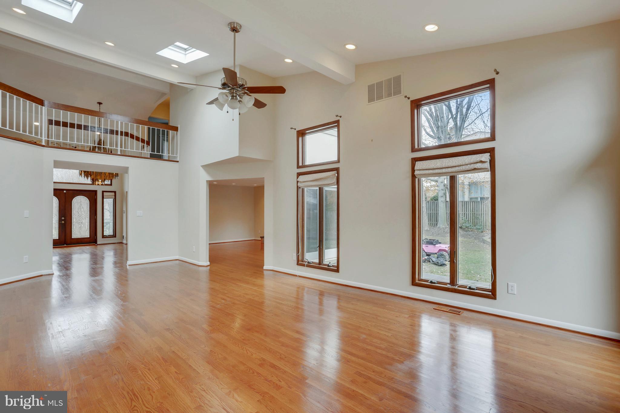 POTOMAC VILLAGE - Residential Lease