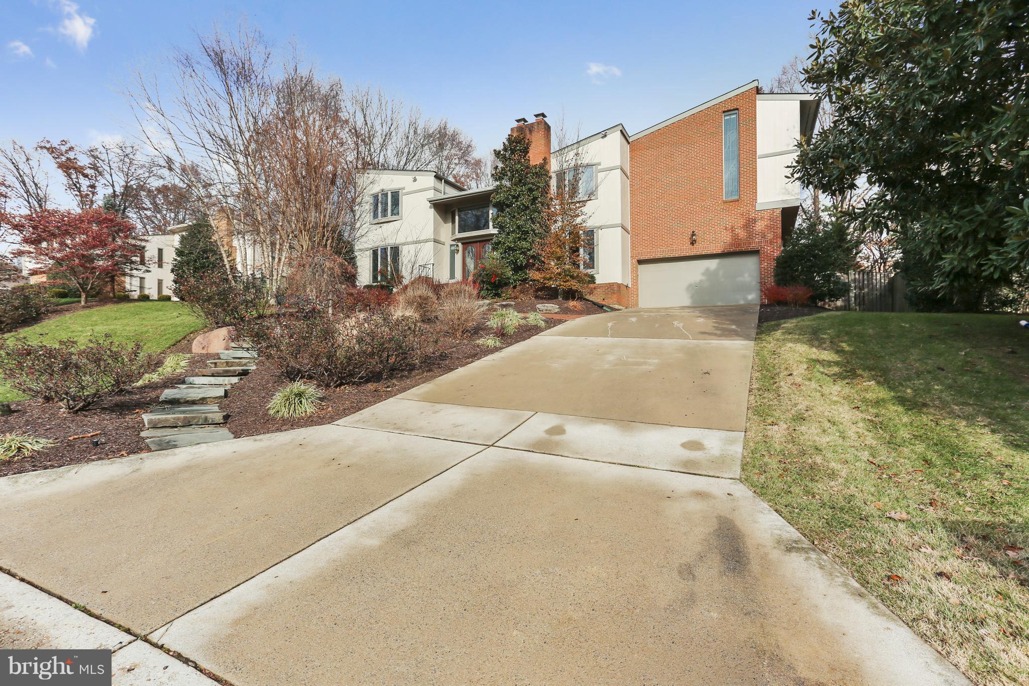 POTOMAC VILLAGE - Residential Lease