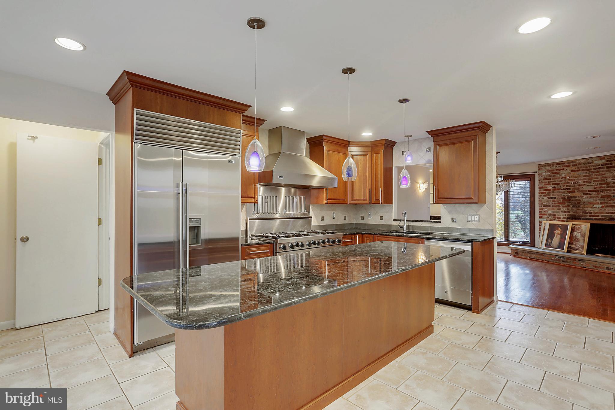 POTOMAC VILLAGE - Residential Lease