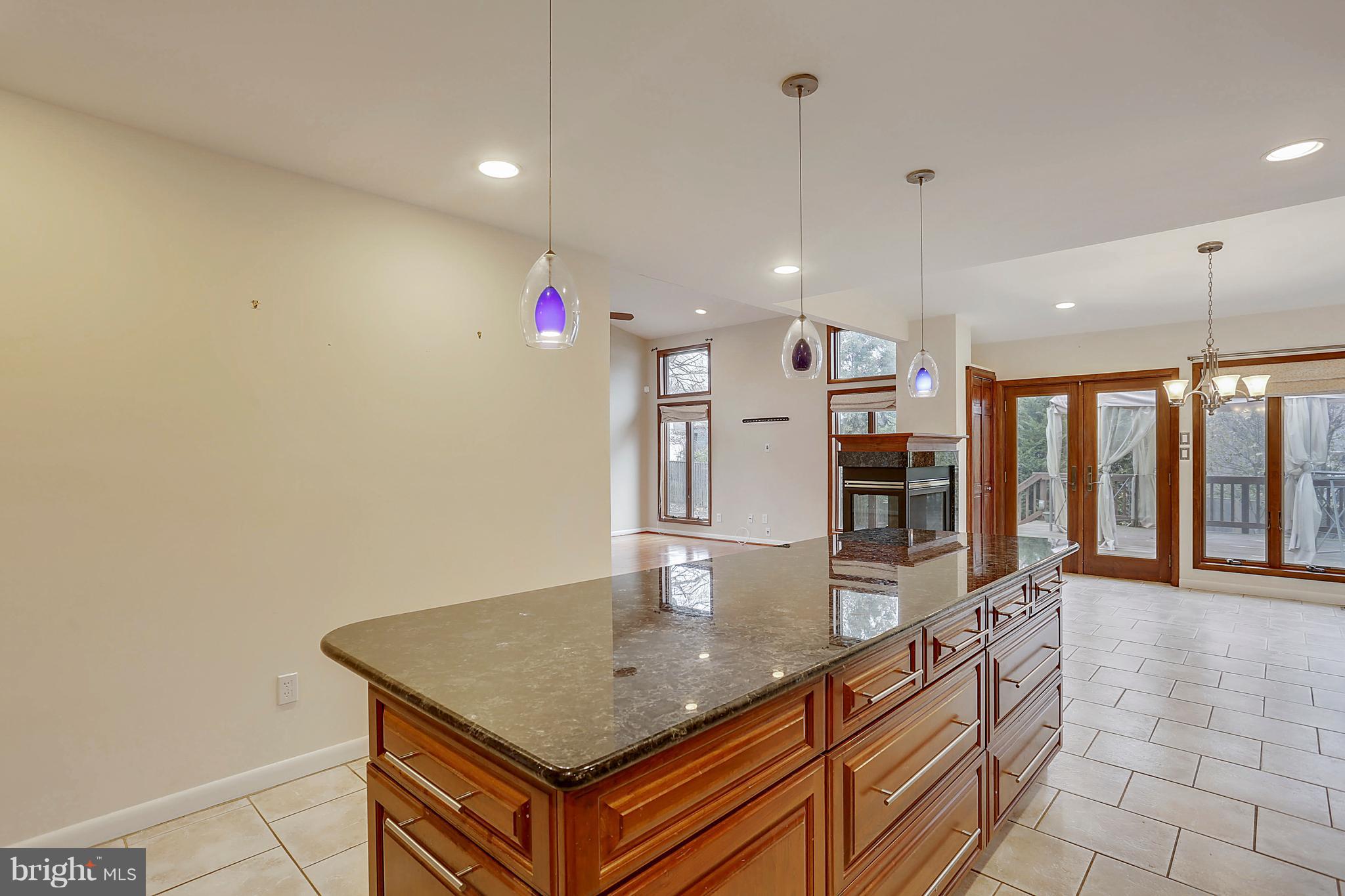 POTOMAC VILLAGE - Residential Lease