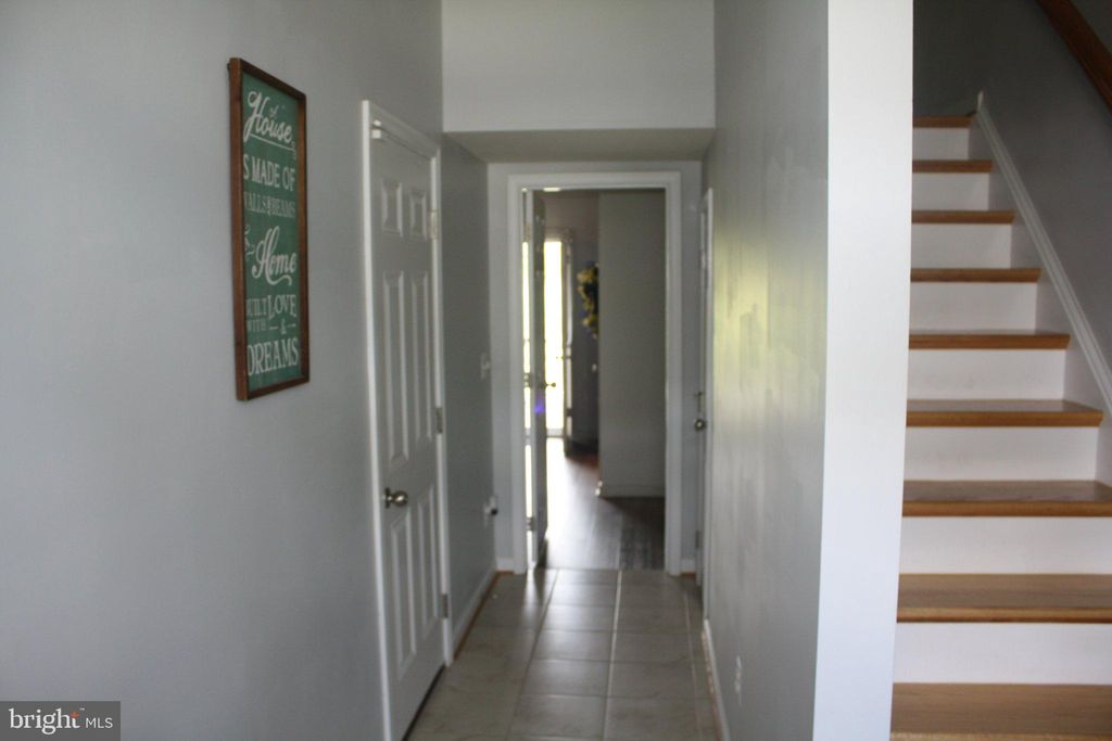Photo of 115 Brockham Court, WINCHESTER, VA 22602 (MLS # VAFV2041454)