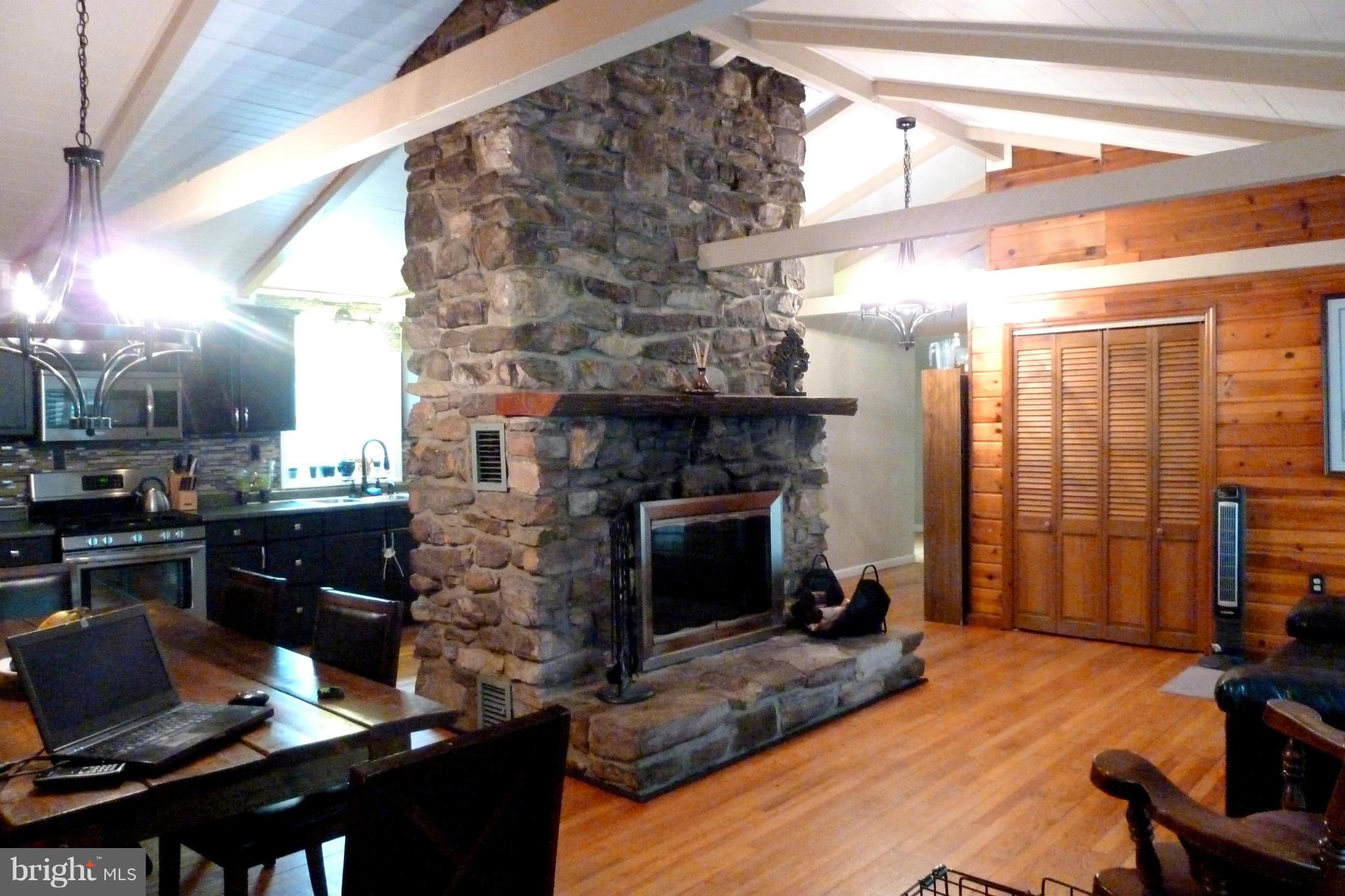 SHAWNEELAND - Residential